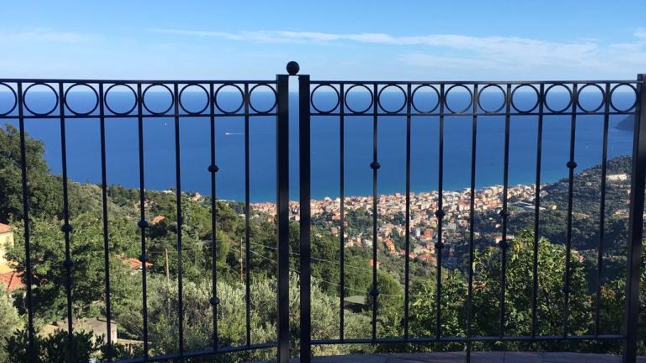 Photo of Outdoor in Alassio