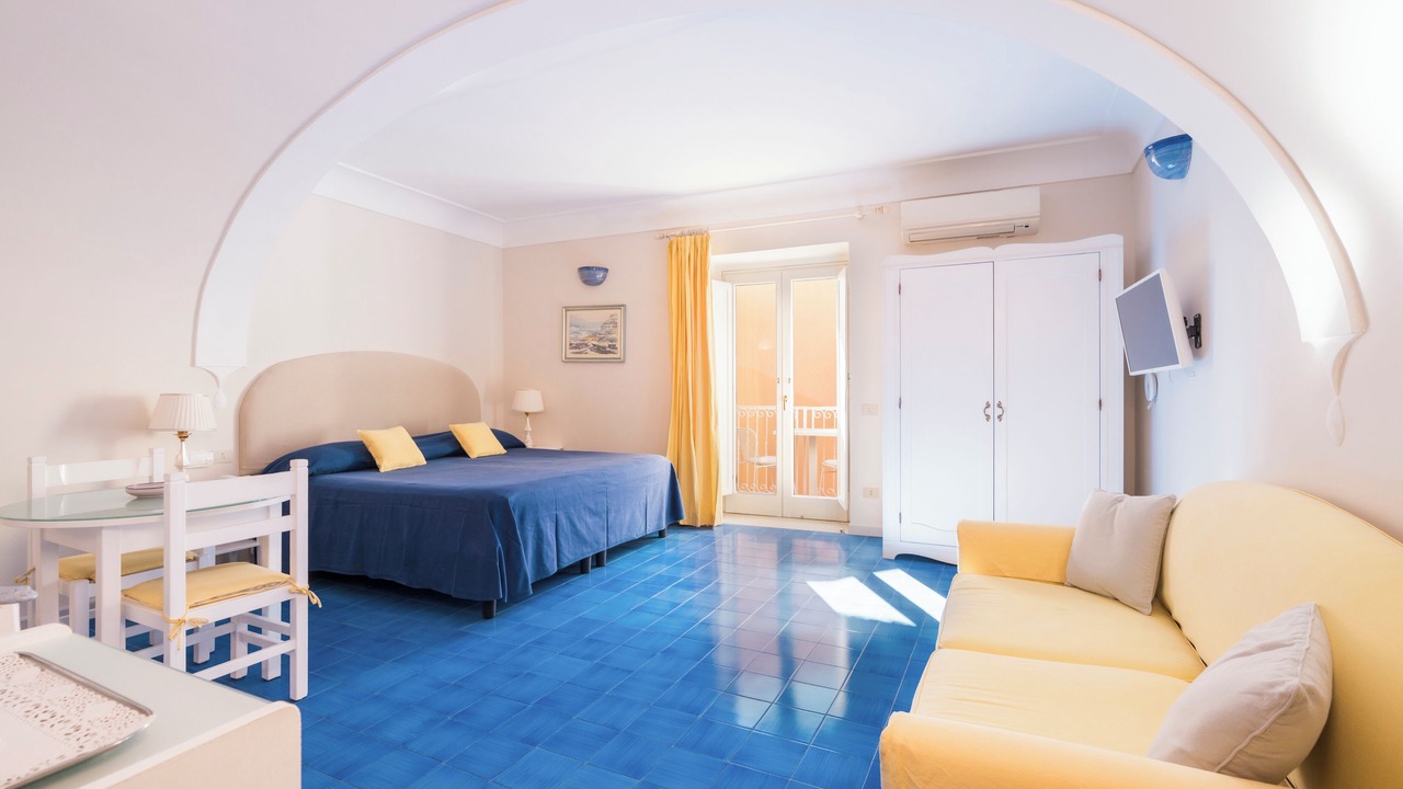 Photo of Bedroom in Positano City Centre