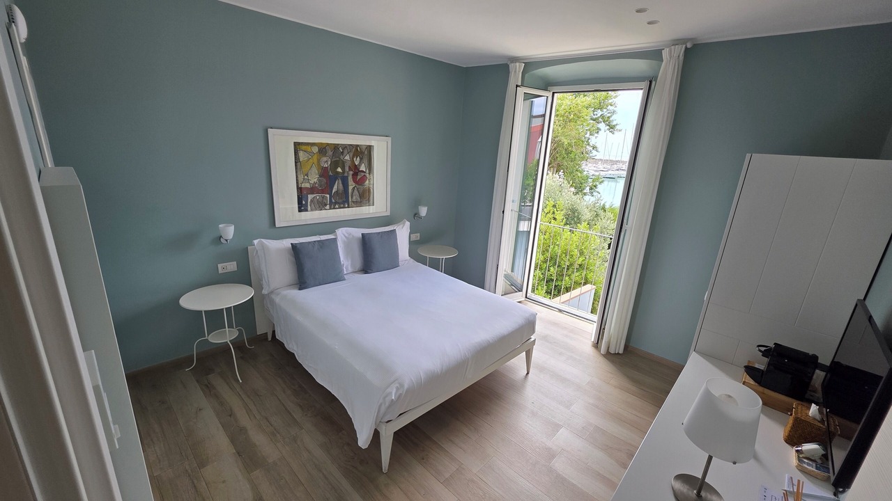 Photo of Bedroom in Rezza