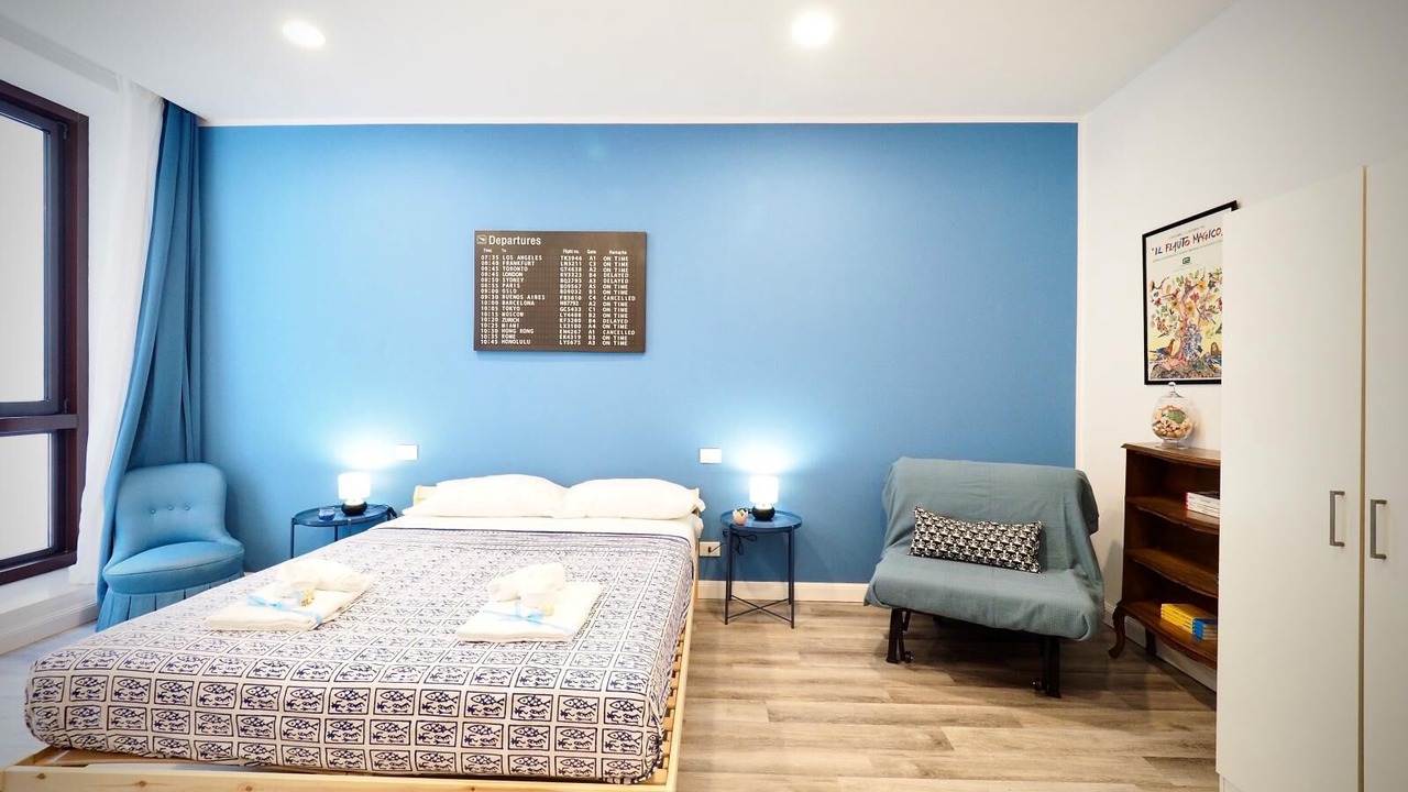 Photo of Bedroom in Genoa Historical Centre