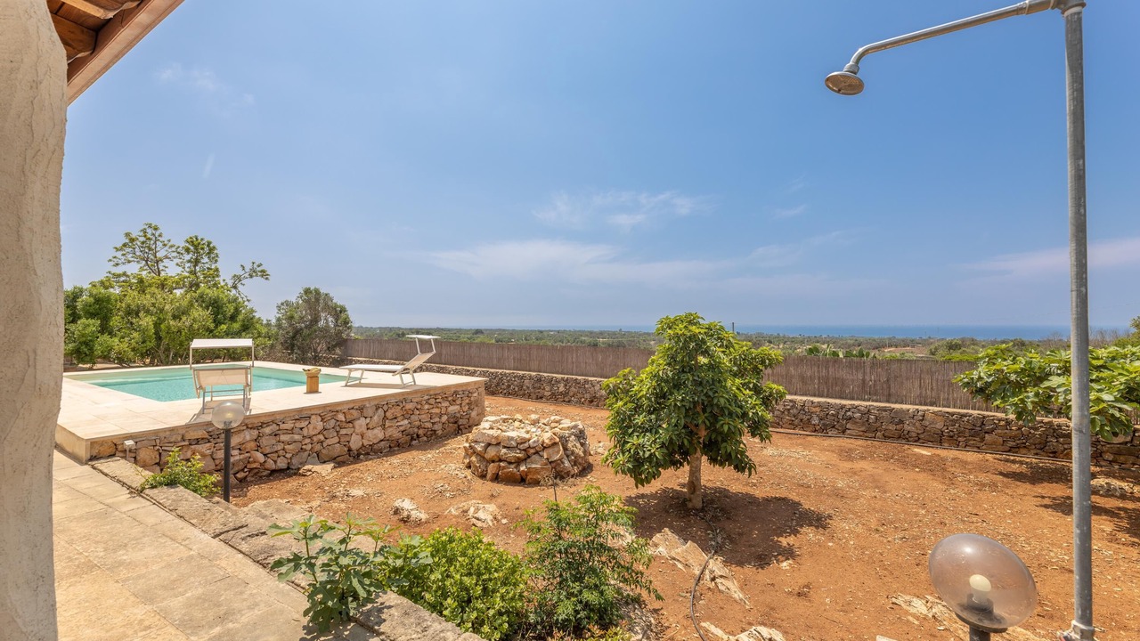 Photo of Patio Balcony in Alliste