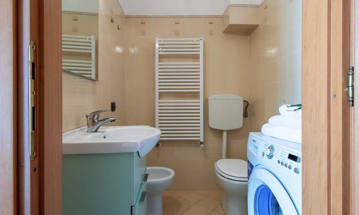 Photo of Bathroom in Recco