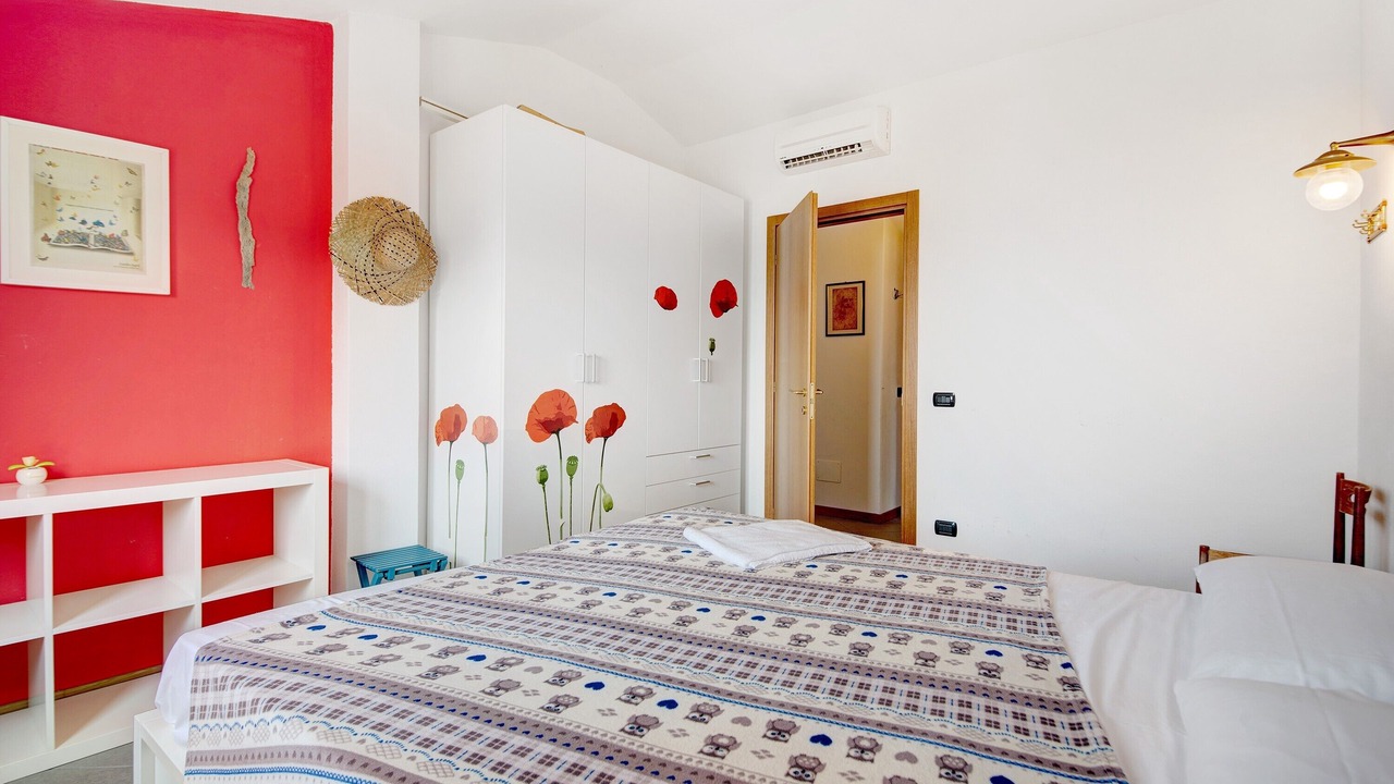 Photo of Bedroom in Bonassola