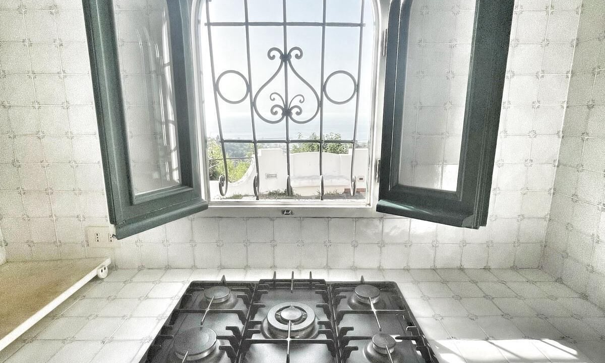 Photo of Kitchen in Forio