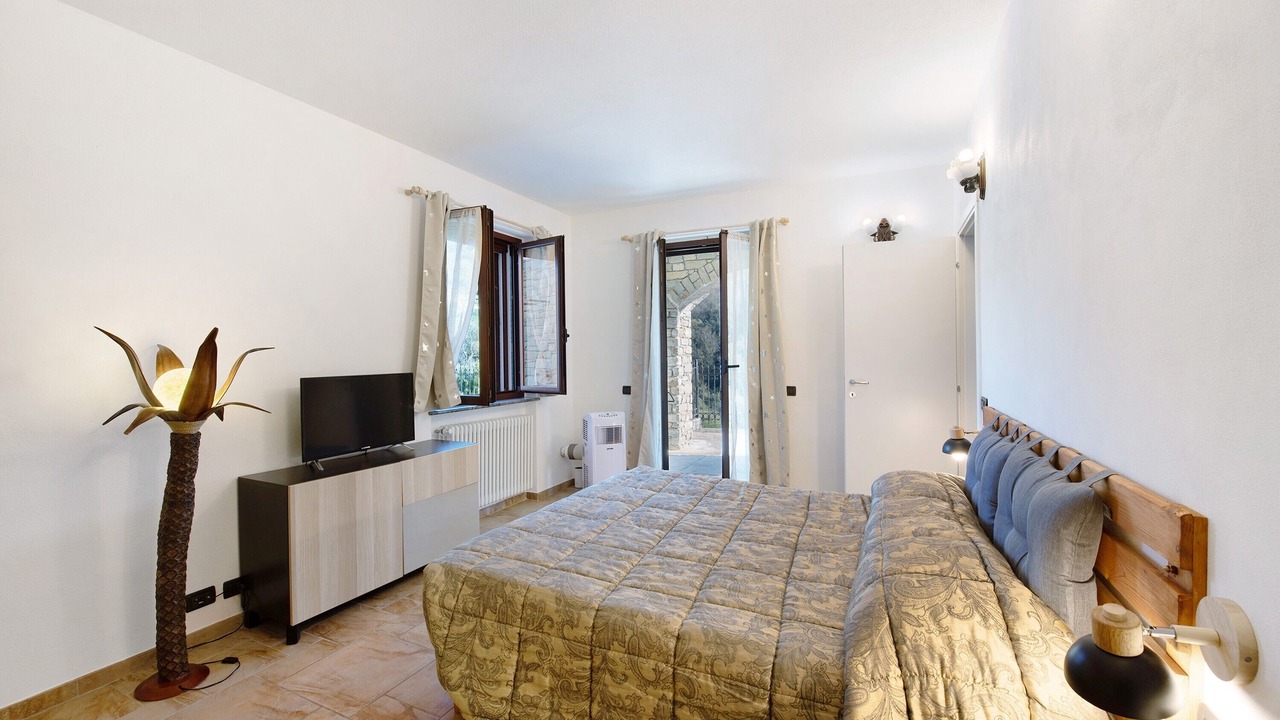 Photo of Bedroom in Campomorone