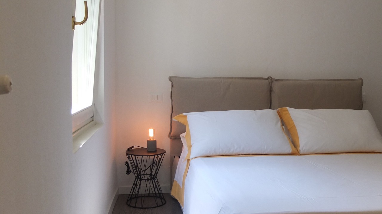 Photo of Bedroom in Desenzano del Garda City Centre