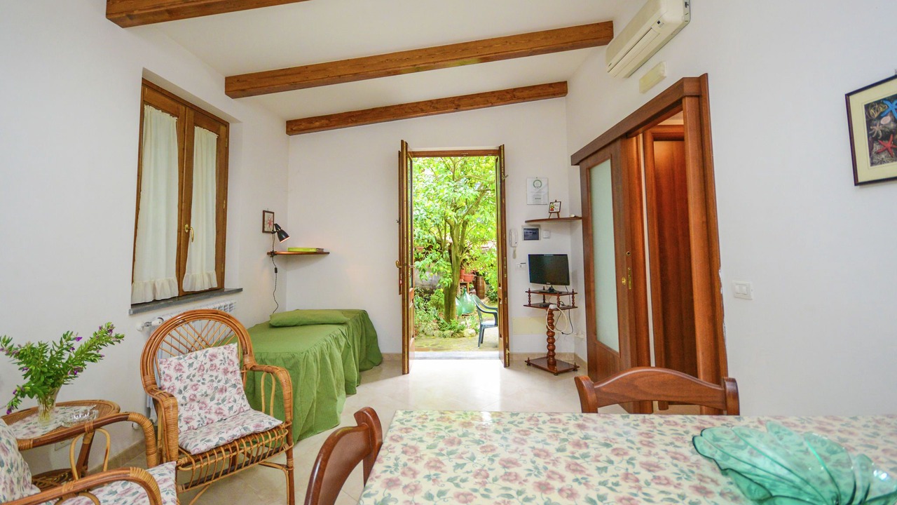 Photo of Livingroom in Sorrento