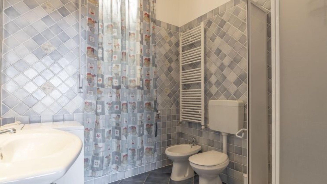 Photo of Bathroom in Capo Mimosa-Rollo
