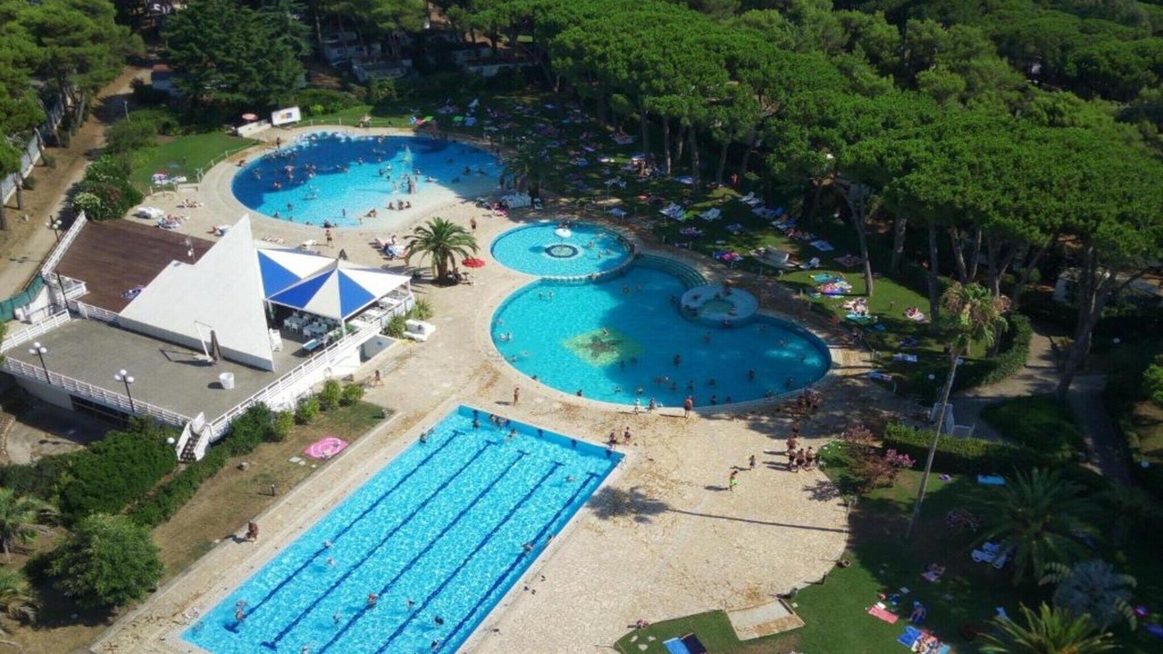 Photo of Others in Baia Domizia