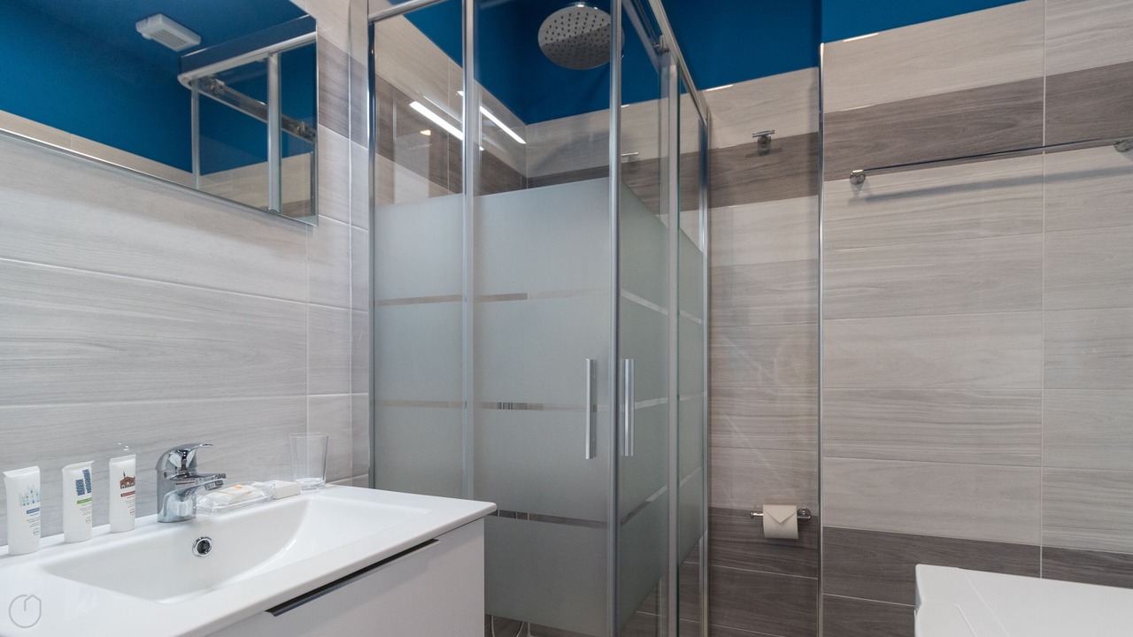 Photo of Bathroom in Central Station