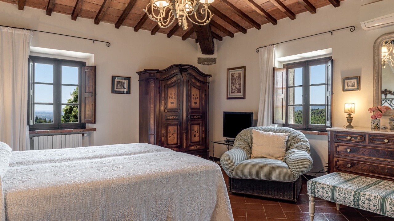 Photo of Bedroom in Civitella in Val di Chiana