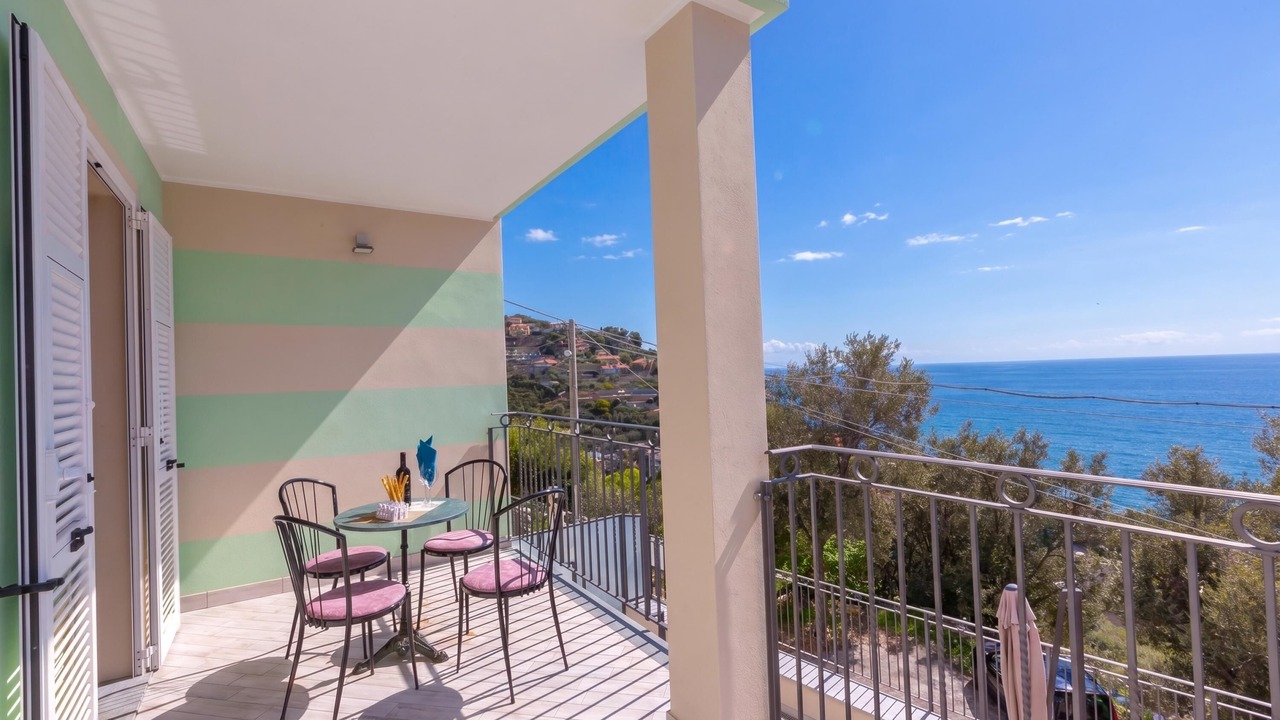 Photo of Others in Alassio