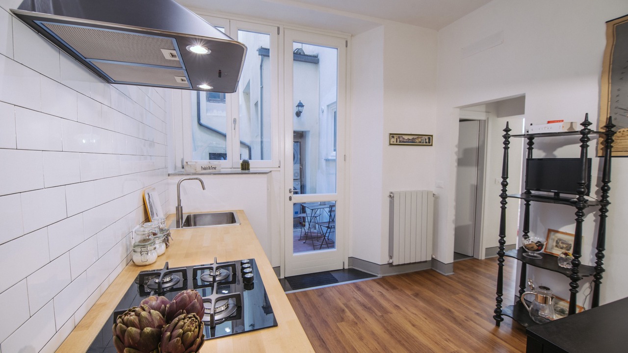 Photo of Kitchen in Lucca Historical Center