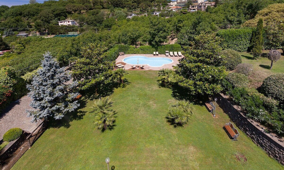 Photo of Outdoor in Sant'Agata sui Due Golfi