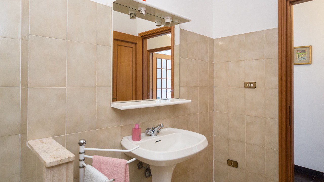Photo of Bathroom in Avegno