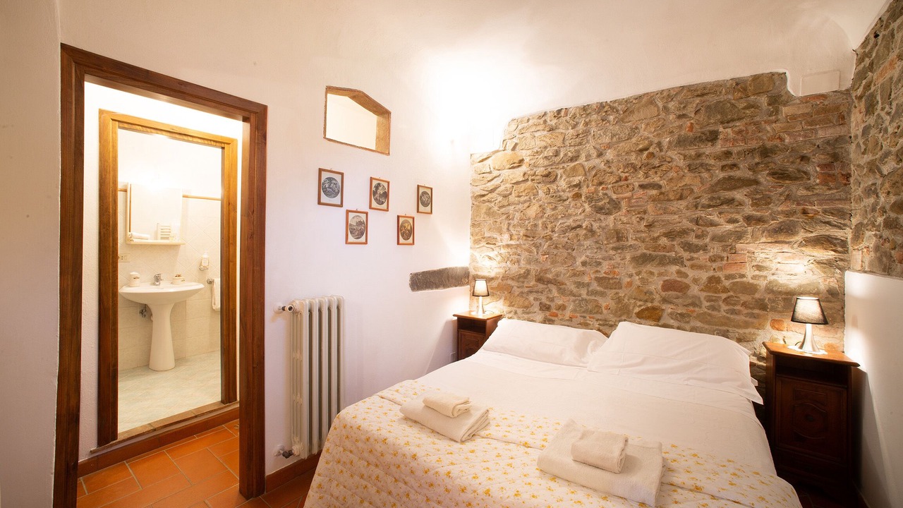 Photo of Bedroom in Romola