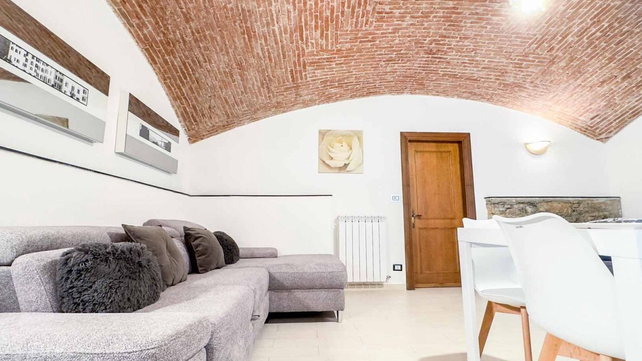 Photo of Livingroom in La Spezia Historic Centre