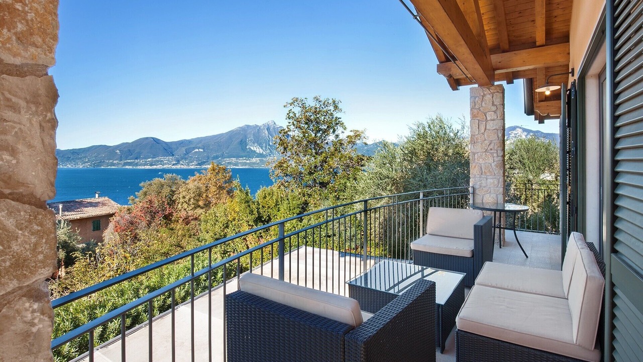 Photo of Patio Balcony in Torri del Benaco