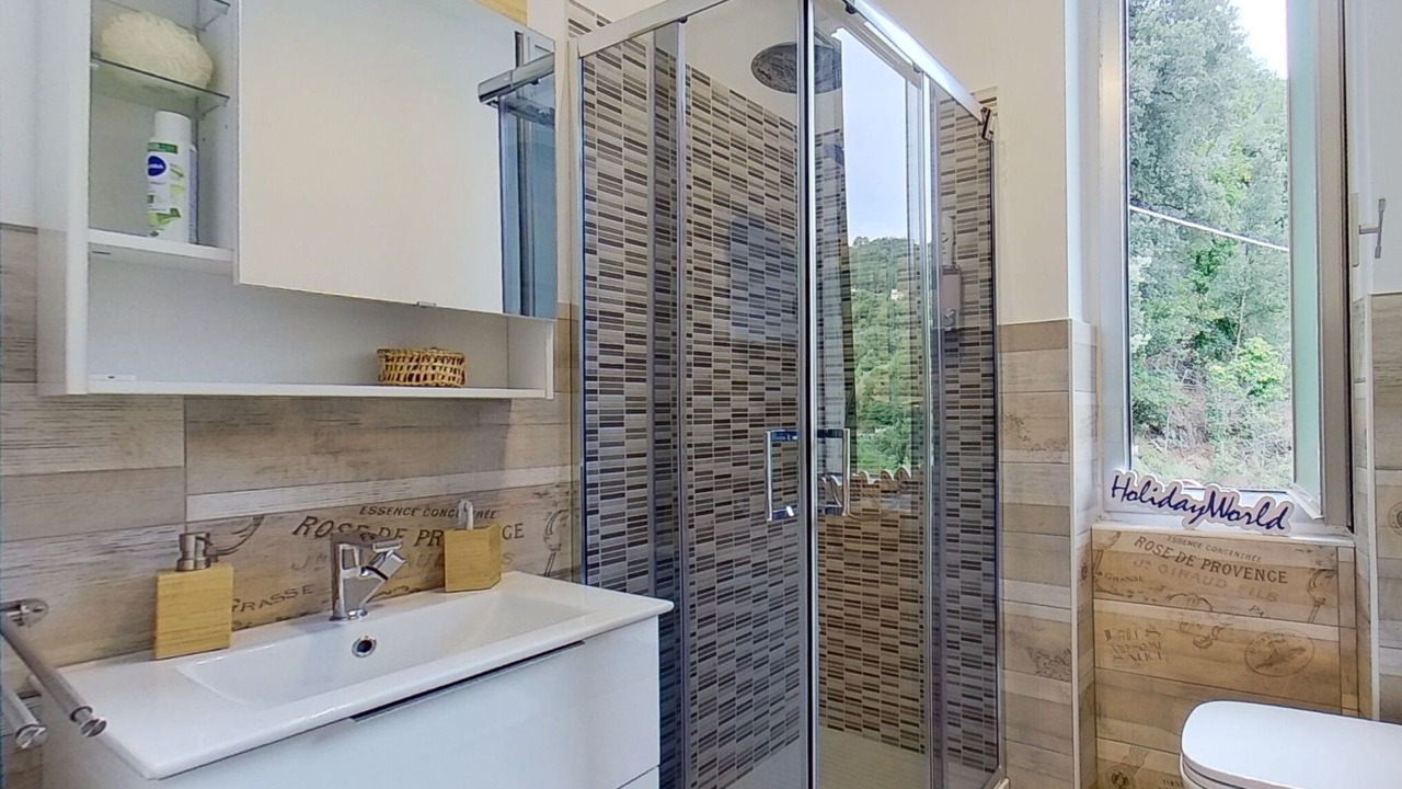 Photo of Bathroom in Pegli
