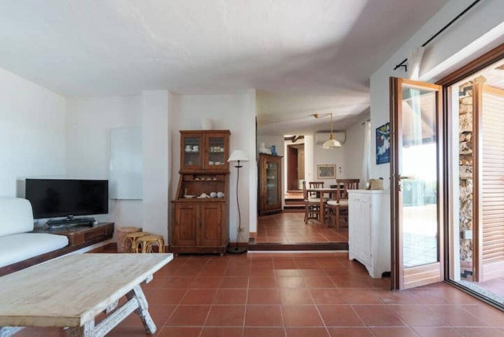 Photo of Livingroom in Baia Caddinas