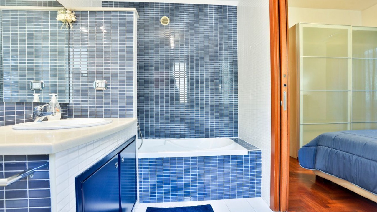 Photo of Bathroom in Pozzuoli