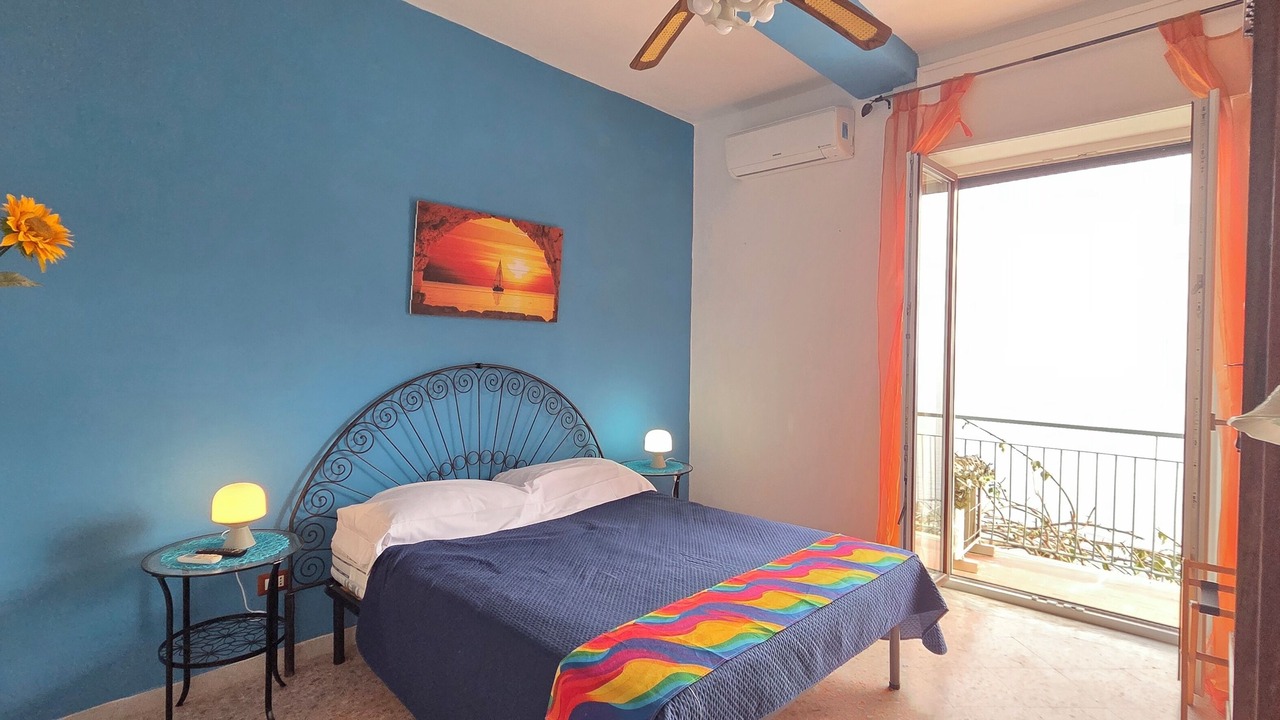 Photo of Bedroom in Pogerola