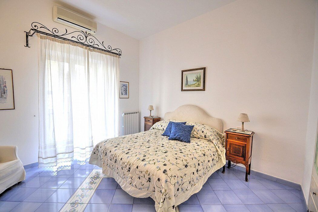 Photo of Bedroom in Positano City Centre