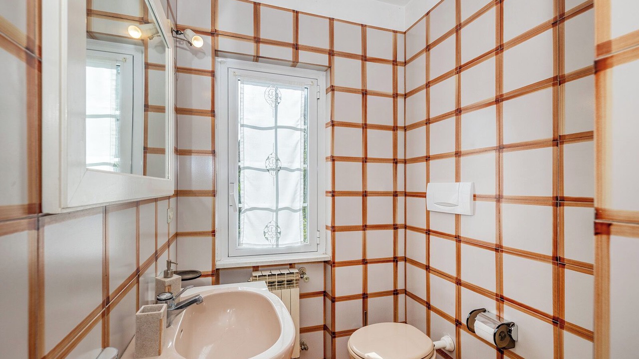 Photo of Bathroom in Finalborgo