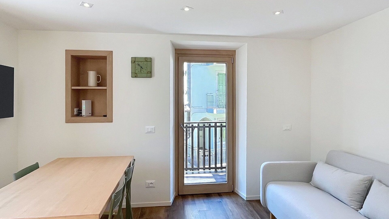 Photo of Bedroom in Strembo