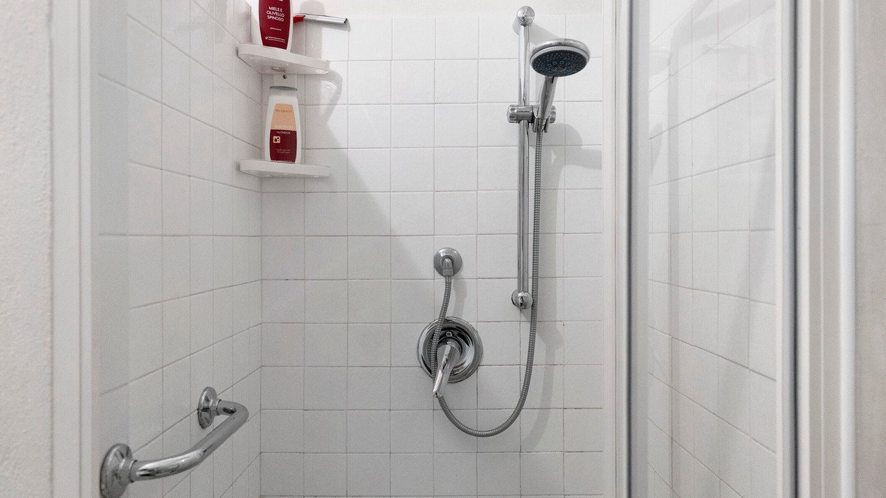 Photo of Bathroom in Cavi