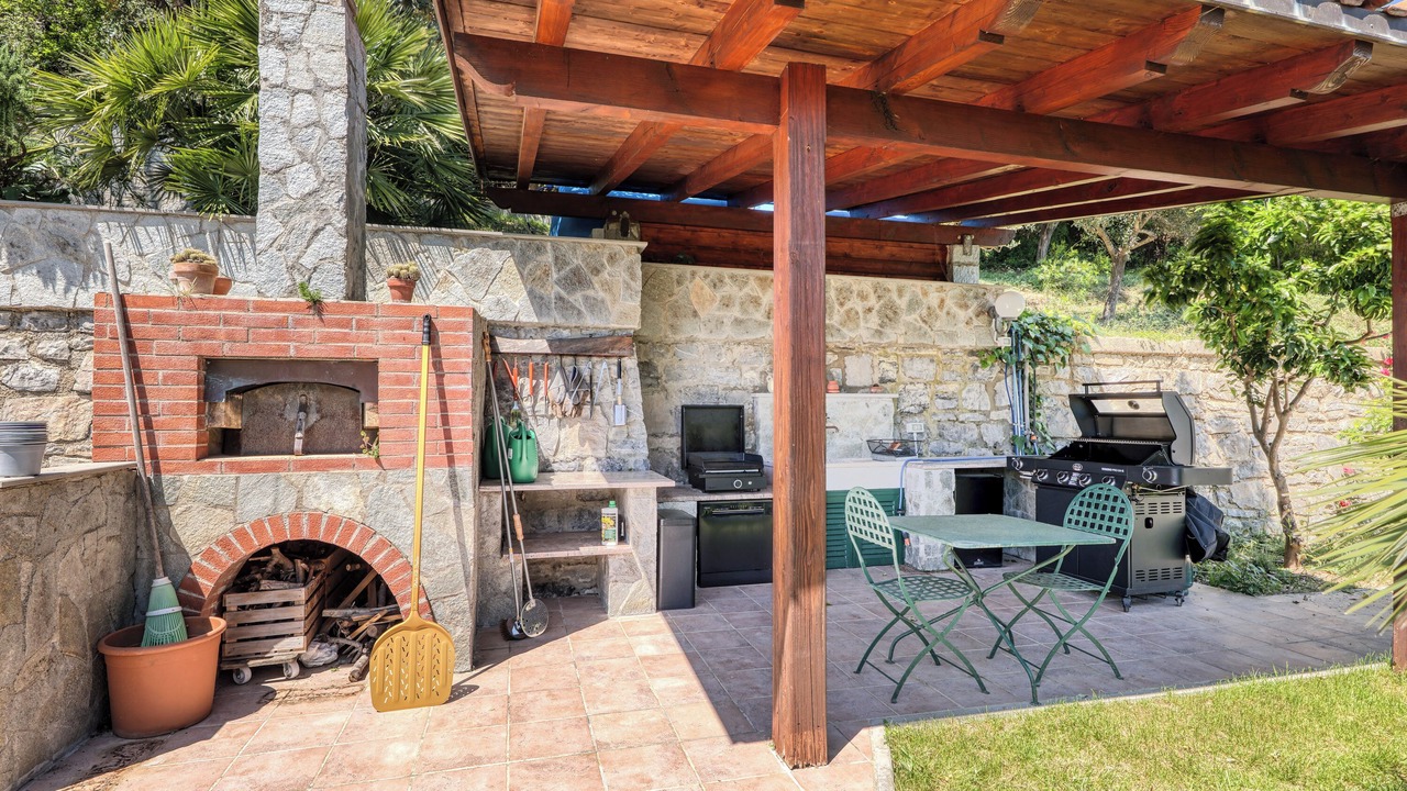 Photo of Outdoor in Vigo-Peirano