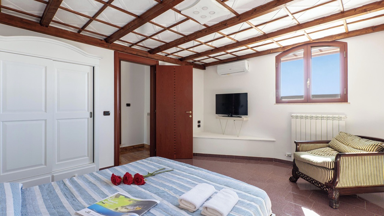 Photo of Bedroom in San Cassiano