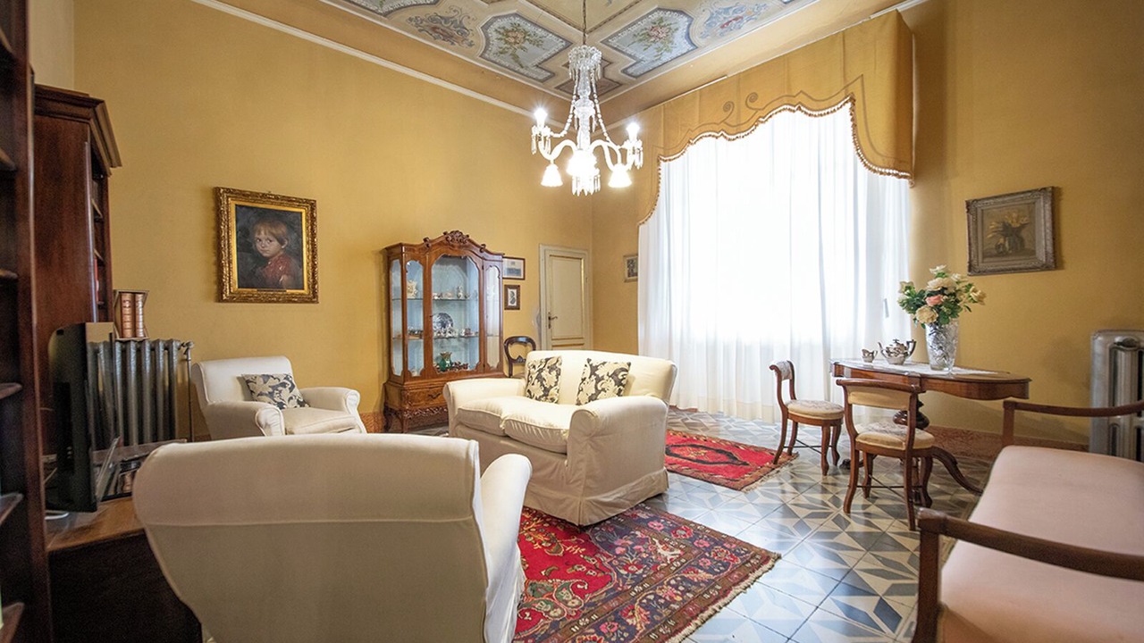Photo of Livingroom in Lucca Historical Center