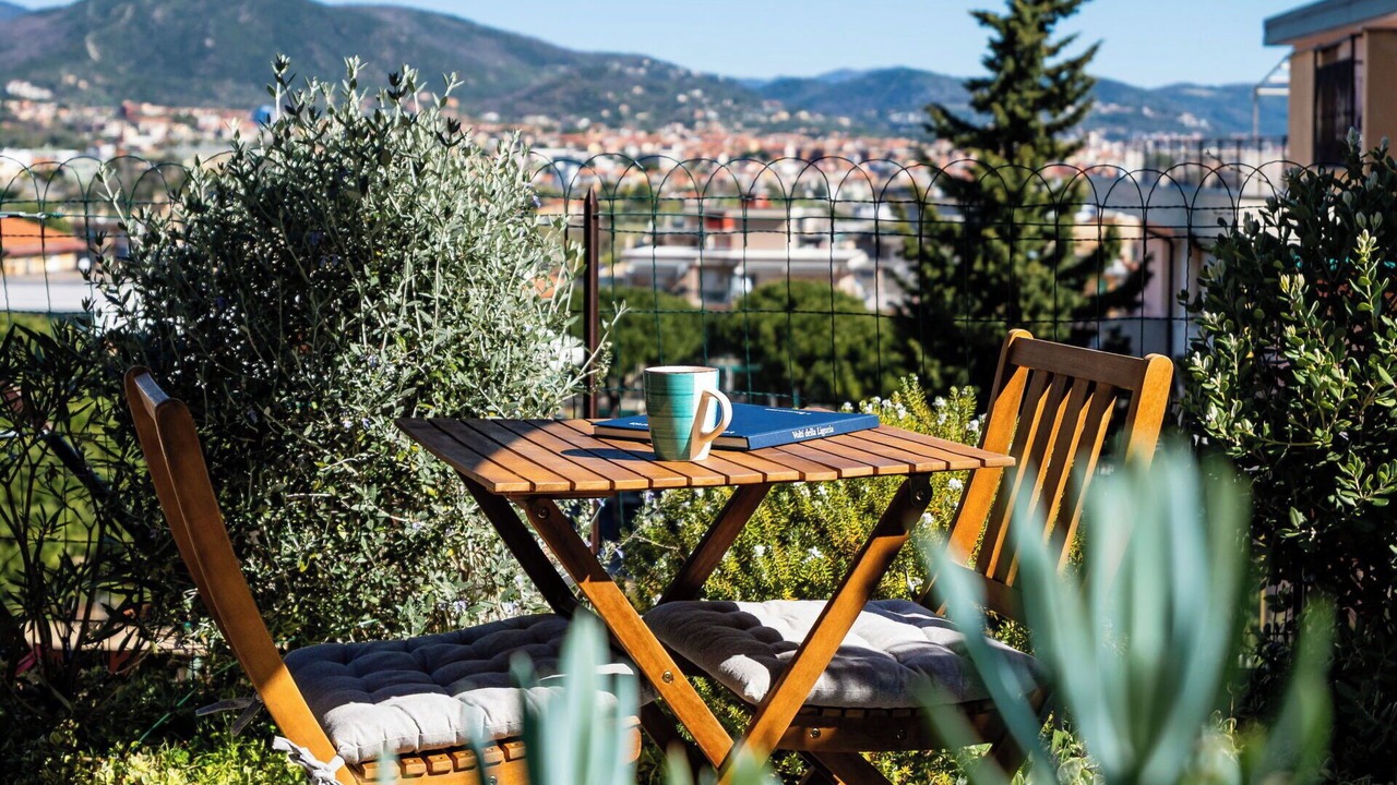 Photo of Patio Balcony in Borghetto Santo Spirito