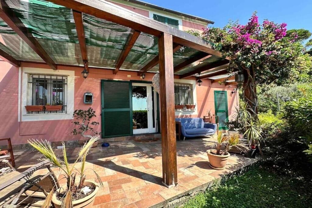 Photo of Patio Balcony in Quarto dei Mille