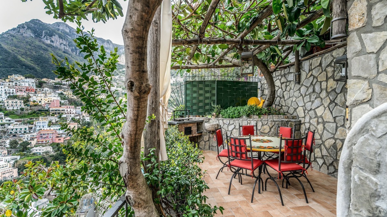 Photo of Outdoor in Montepertuso