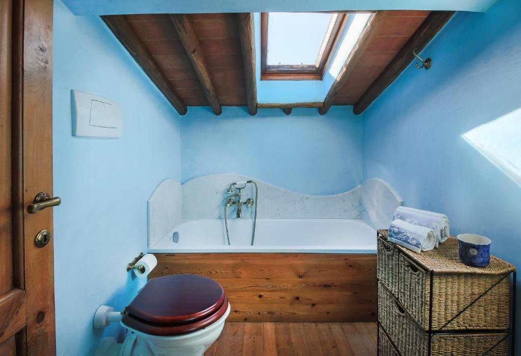 Photo of Bathroom in Scandicci