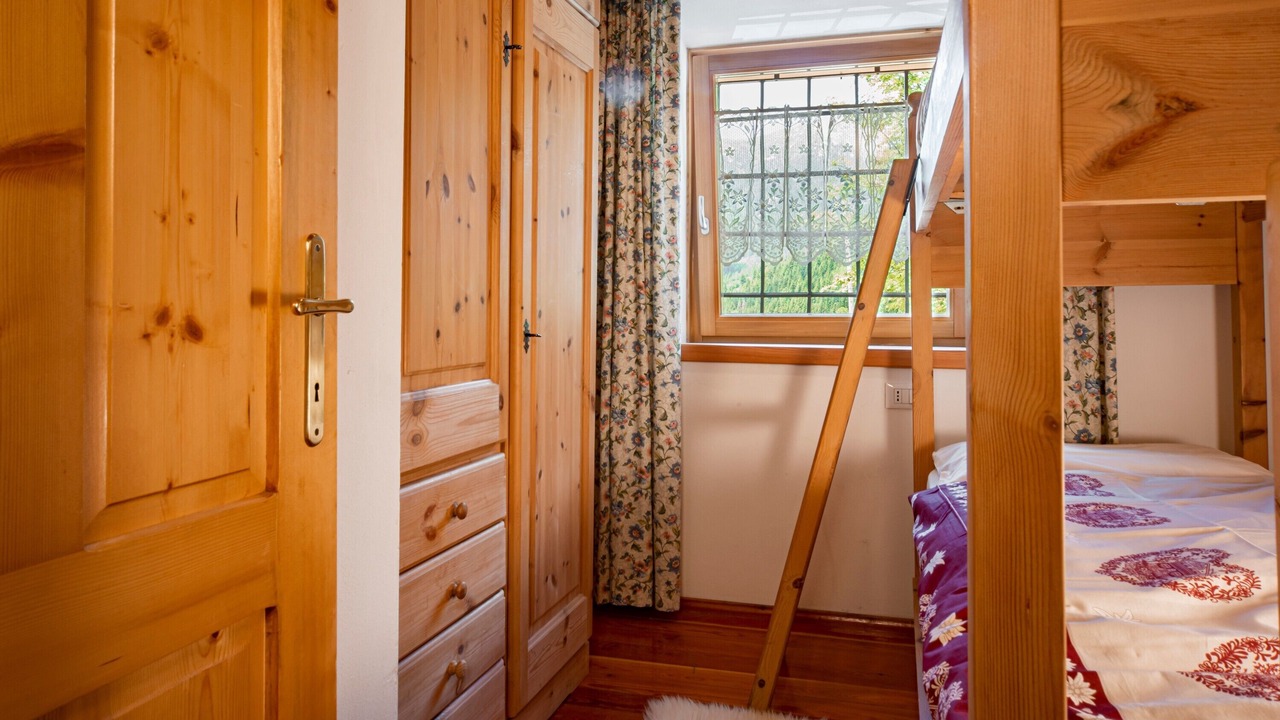 Photo of Bedroom in Palu del Fersina