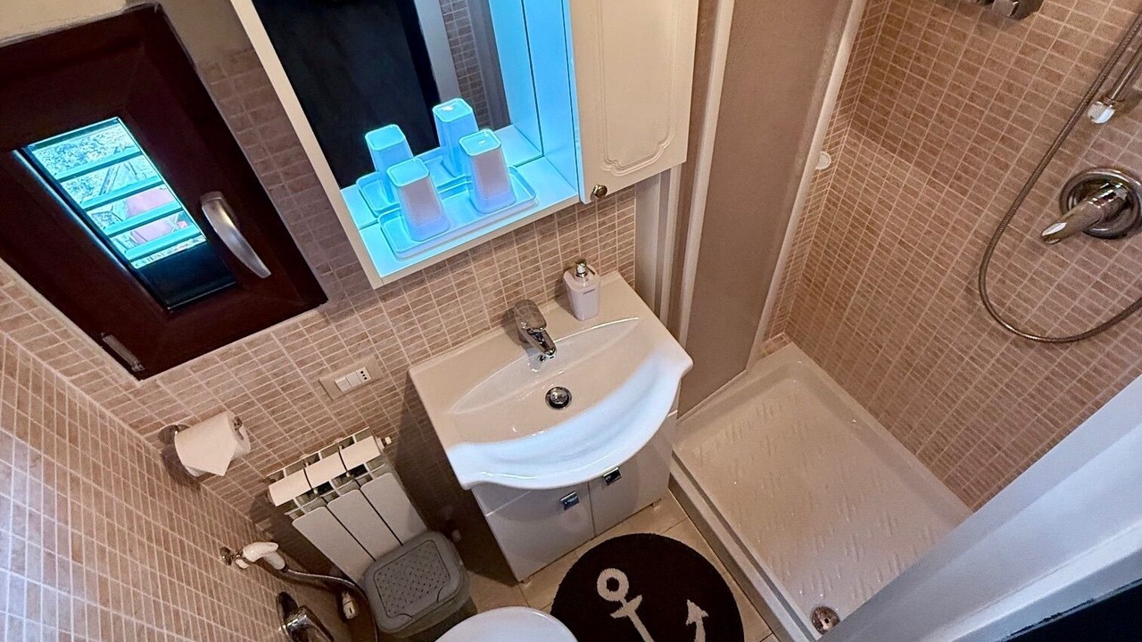 Photo of Bathroom in Meleto
