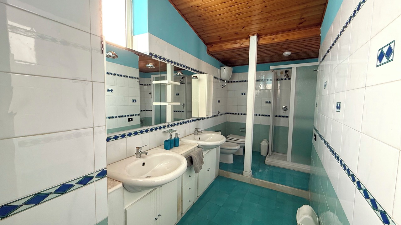 Photo of Bathroom in Historical Center