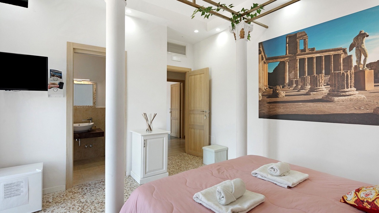 Photo of Bedroom in Piazza-Tralia-Pendolo