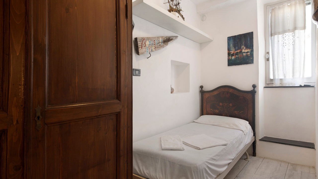Photo of Bedroom in Bonassola