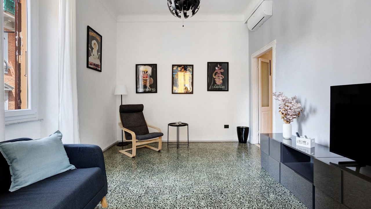 Photo of Livingroom in La Spezia Historic Centre