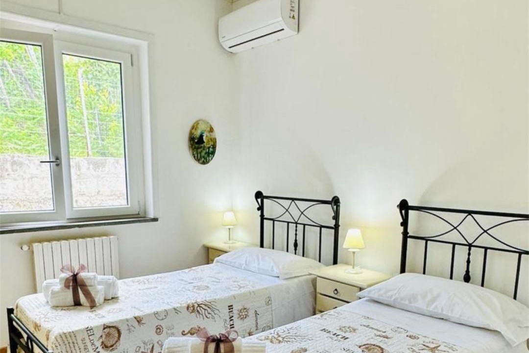 Photo of Bedroom in Monte di Procida