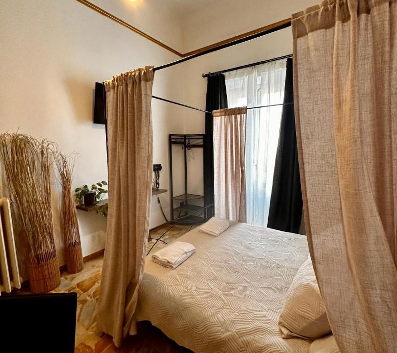 Photo of Bedroom in Lungarno del Tempio