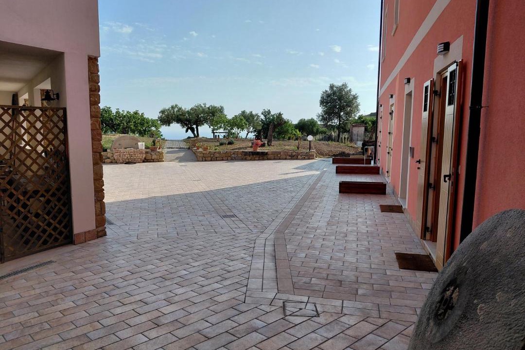 Photo of Others in Pisciotta