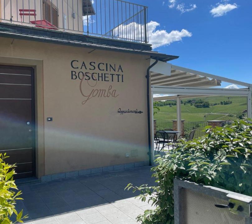 Photo of Others in Barolo