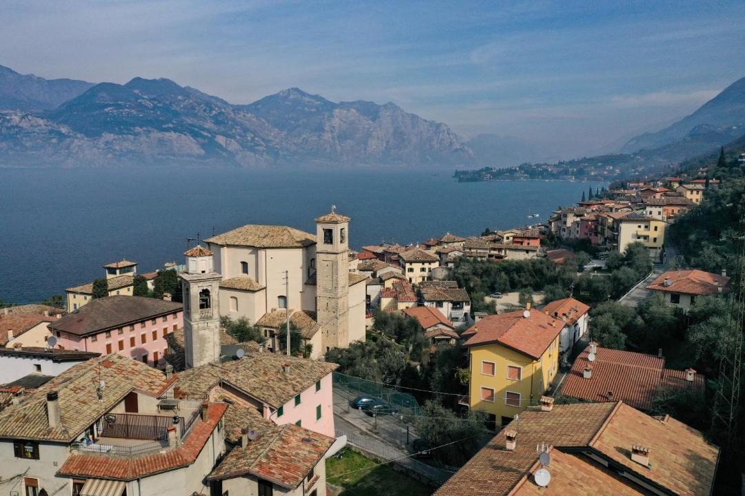 Photo of Others in Cassone