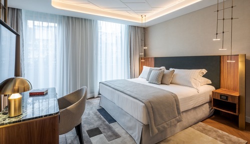 Terrace Suite - Kids & Teens Stay Free
