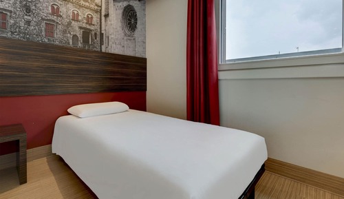 Standard Triple Room, Non Smoking